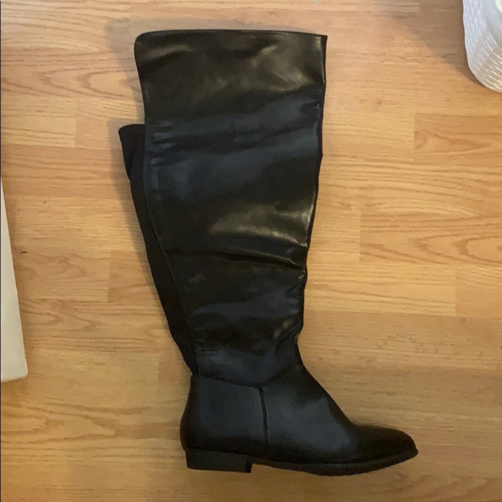 New Black wide calf Ashley Stewart size 10 w